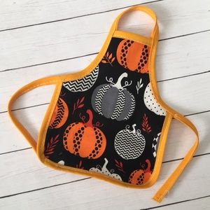 Apron For dishsoap bottle